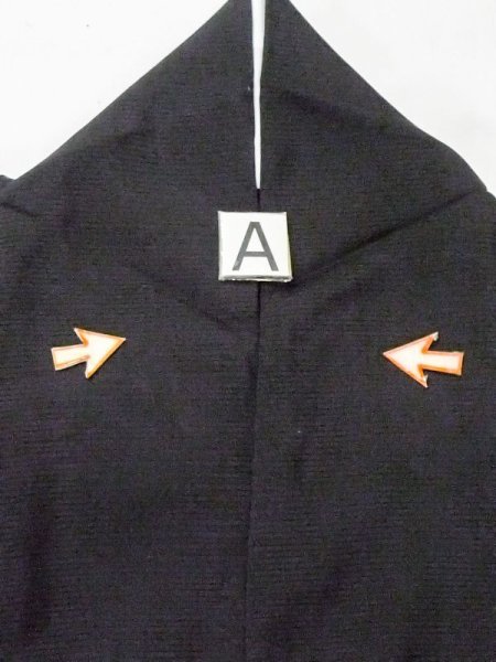 Photo11: N0313D Vintage Japanese women   Black MONTSUKI crests / Silk.    (Grade D) (11)