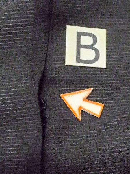 Photo12: N0313D Vintage Japanese women   Black MONTSUKI crests / Silk.    (Grade D) (12)