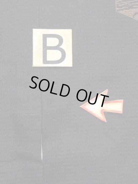 Photo15: N0321F Vintage Japanese women   Black MICHIYUKI outer coat / Silk. Pine tree/branch/needle,   (Grade C) (15)