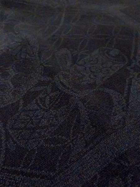 Photo9: N0321H Vintage Japanese women   Black MICHIYUKI outer coat / Silk.  There is an impression of use.  (Grade C) (9)