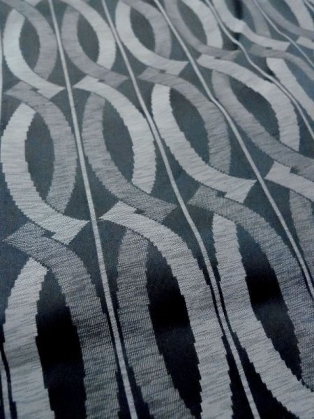 Photo8: N0321N Vintage Japanese women   Gray MICHIYUKI outer coat / Silk. Geometrical pattern   (Grade C) (8)