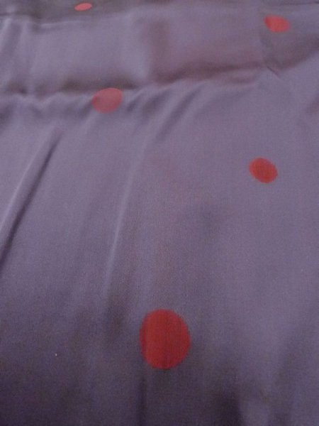 Photo8: N0322A Vintage Japanese women  Grayish Purple MICHIYUKI outer coat / Silk. Circle   (Grade B) (8)