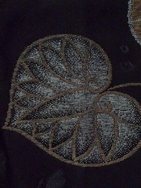 Photo8: N0329E Vintage Japanese women   Black MICHIYUKI outer coat / Silk. Chrysanthemum,   (Grade C) (8)