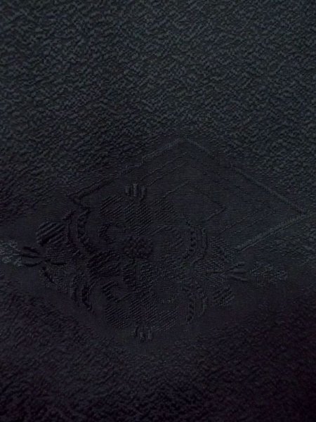 Photo7: Mint N0329N Vintage Japanese women   Black MICHIYUKI outer coat / Silk. Flower   (Grade A) (7)