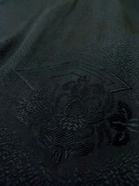 Photo8: Mint N0329N Vintage Japanese women   Black MICHIYUKI outer coat / Silk. Flower   (Grade A) (8)