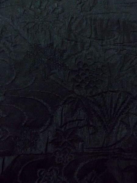 Photo7: N0329O Vintage Japanese women   Black MICHIYUKI outer coat / Silk. Flower,   (Grade B) (7)