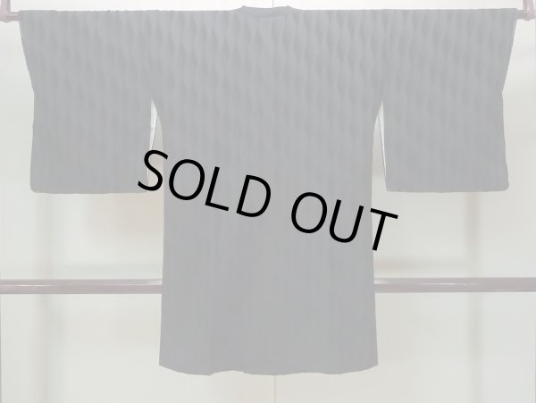 Photo2: Mint N0329P Vintage Japanese women   Black MICHIYUKI outer coat / Silk.    (Grade A) (2)