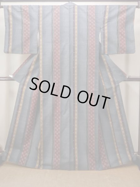 Photo1: Mint N0409A Used Japanese women   Gray TSUMUGI pongee / Silk. Stripes,   (Grade A) (1)