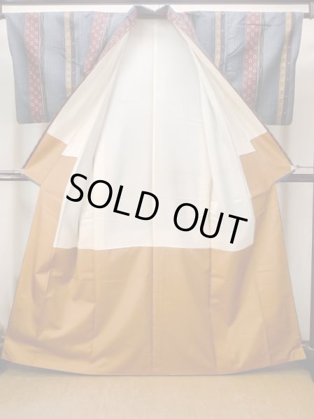 Photo2: Mint N0409A Used Japanese women   Gray TSUMUGI pongee / Silk. Stripes,   (Grade A) (2)