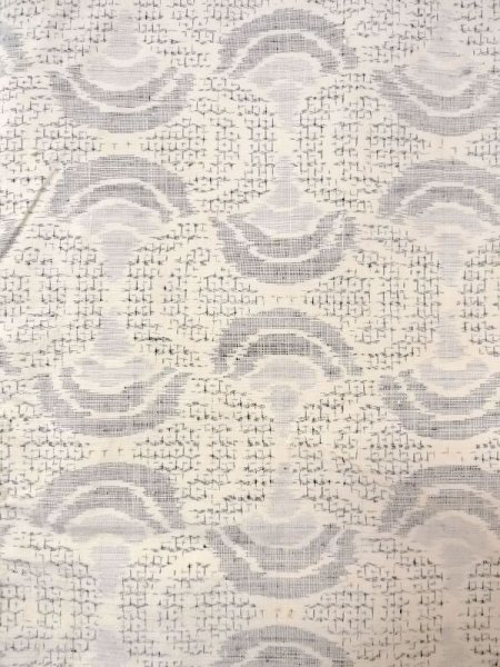 Photo3: N0409J Vintage Japanese women   White TSUMUGI pongee / Silk. Wave,   (Grade C) (3)