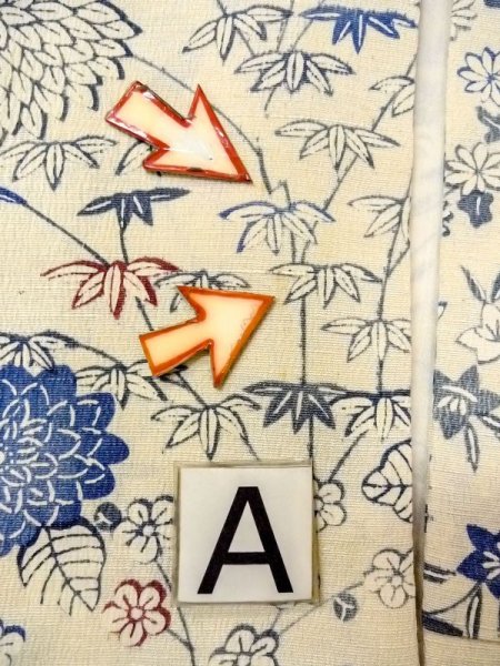 Photo14: N0409R Vintage Japanese women   Off White KOMON dyed / Silk. SAKURA cherry blossom,   (Grade C) (14)