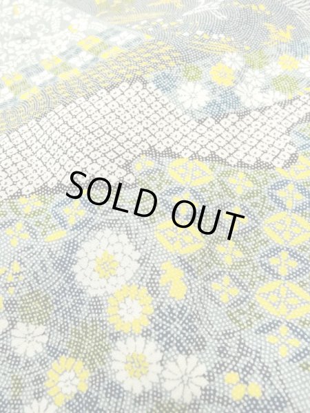 Photo10: N0410C Vintage Japanese women   Multi Color KOMON dyed / Silk. Flower circle,   (Grade B) (10)