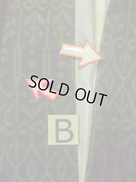 Photo15: N0430V Vintage Japanese women   Black OSHIMA-TSUMUGI / Silk. Chinese flower,   (Grade B) (15)