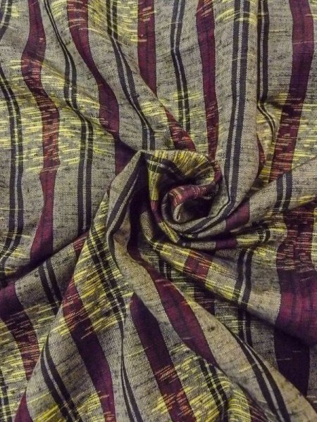 Photo11: N0430W Vintage Japanese women   Gray TSUMUGI pongee / Silk. Flower circle,   (Grade B) (11)