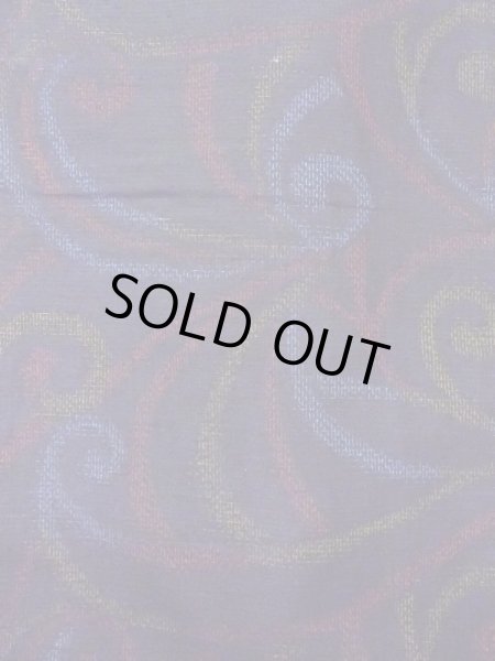 Photo4: N0430Y Vintage Japanese women   Black YUUKI-TSUMUGI / Silk. Arabesque vine,   (Grade B) (4)