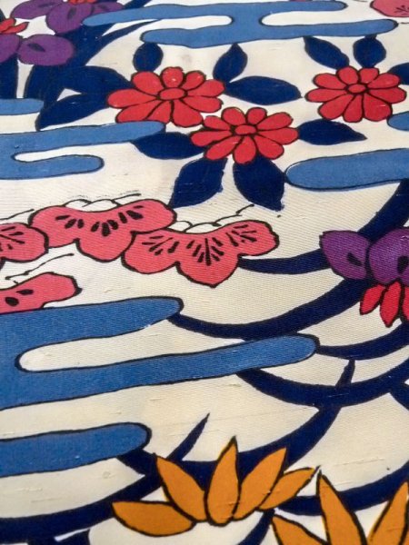 Photo8: N0509R Vintage Japanese women   White KOMON dyed / Silk. Chrysanthemum,   (Grade B) (8)