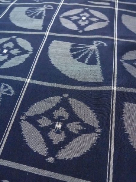 Photo8: N0509W Vintage Japanese women   Indigo Blue TSUMUGI pongee / Silk. Folding fan,   (Grade B) (8)