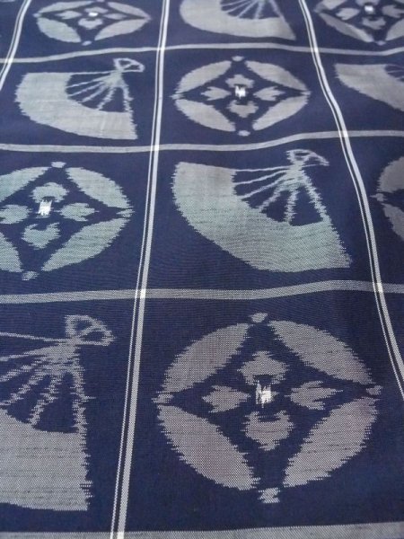Photo10: N0509W Vintage Japanese women   Indigo Blue TSUMUGI pongee / Silk. Folding fan,   (Grade B) (10)