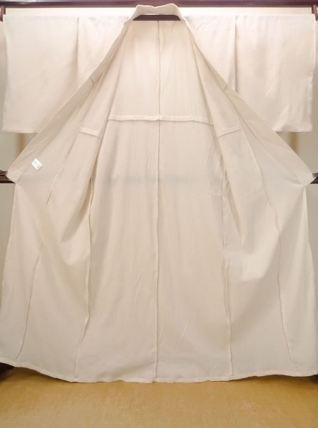 Photo2: N0513I Brand new 【Size 5L】 Japanese   Beige Men's Yukata / Cotton.  Made in China, Crepe de chine texture  (Grade A+) (2)
