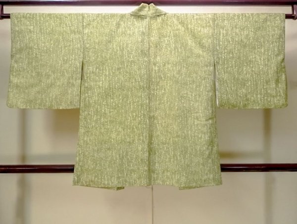 Photo2: Mint N0529G Vintage Japanese women   Yellowish Green HAORI short jacket / Silk. Abstract pattern   (Grade A) (2)