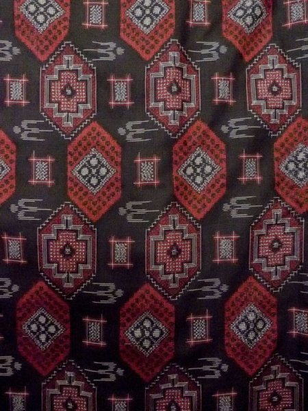 Photo3: Mint N0529P Vintage Japanese women   Black OSHIMA-TSUMUGI / Silk. Lozenges,   (Grade A) (3)