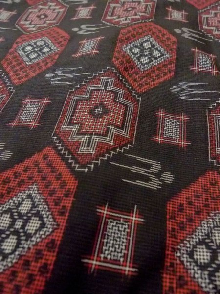 Photo7: Mint N0529P Vintage Japanese women   Black OSHIMA-TSUMUGI / Silk. Lozenges,   (Grade A) (7)