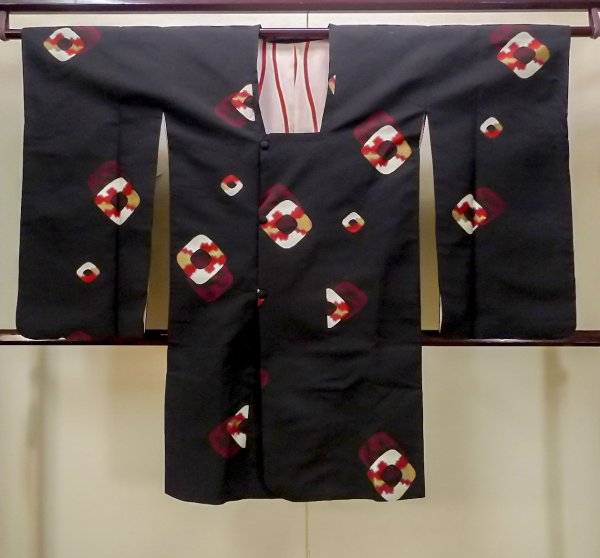 Photo1: N0530D Antique Japanese women   Black MICHIYUKI outer coat / Silk. Dapple pattern,   (Grade C) (1)