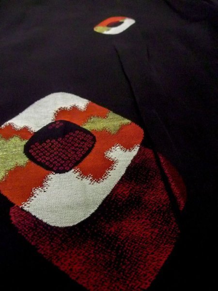 Photo9: N0530D Antique Japanese women   Black MICHIYUKI outer coat / Silk. Dapple pattern,   (Grade C) (9)