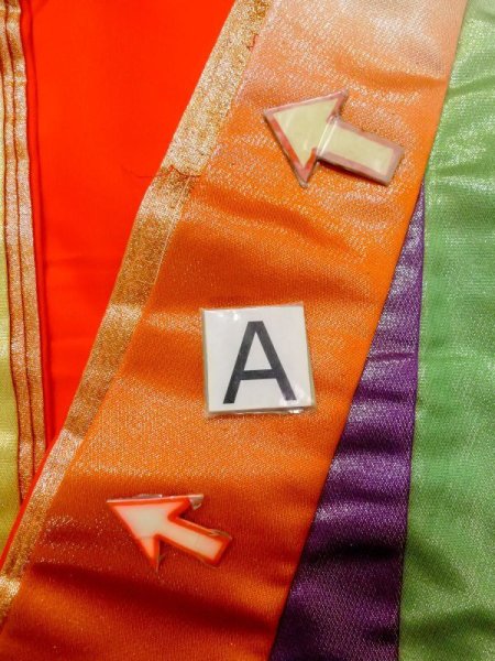 Photo22: N0605B Used Japanese women  Shiny Multi Color UCHIKAKE Wedding / Silk. Gradation   (Grade B) (22)