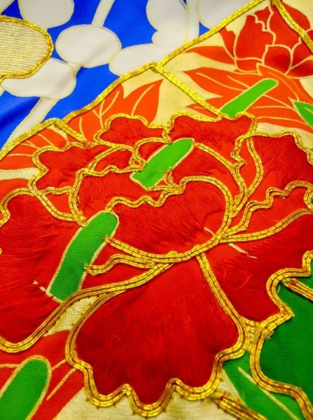 Photo24: N0605D Used Japanese women   Blue UCHIKAKE Wedding / Silk. Peony,   (Grade B) (24)