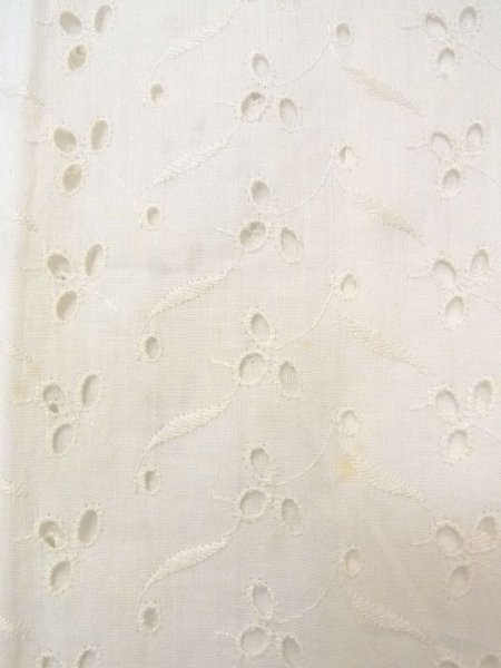 Photo6: N0611G Vintage Japanese women   White JUBAN undergarment / Cotton. Flower, Lace fabric  (Grade C) (6)