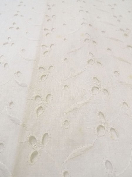 Photo9: N0611G Vintage Japanese women   White JUBAN undergarment / Cotton. Flower, Lace fabric  (Grade C) (9)