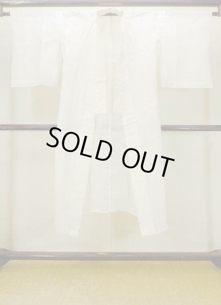 Photo1: Mint N0611H Vintage Japanese women   White JUBAN undergarment / Linen. Tall grass,   (Grade A) (1)