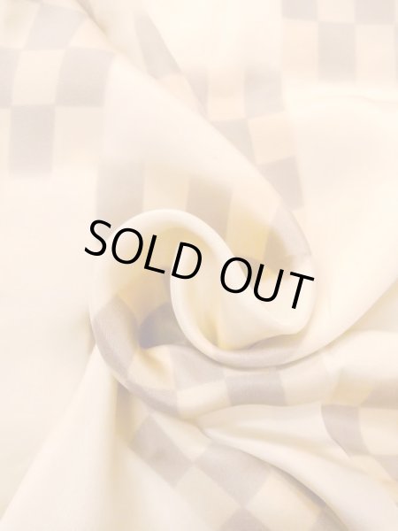 Photo12: N0611M Vintage Japanese women   Beige JUBAN undergarment / Silk. Quadrangle There is an impression of use.  (Grade C) (12)