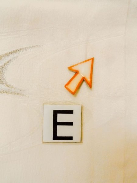 Photo18: N0611O Vintage Japanese women   Ivory JUBAN undergarment / Silk. River,   (Grade C) (18)