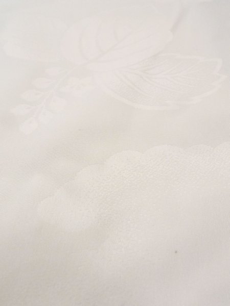 Photo9: N0611R Vintage Japanese women  Shiny White JUBAN undergarment / Synthetic. KIRI paulownia,   (Grade C) (9)