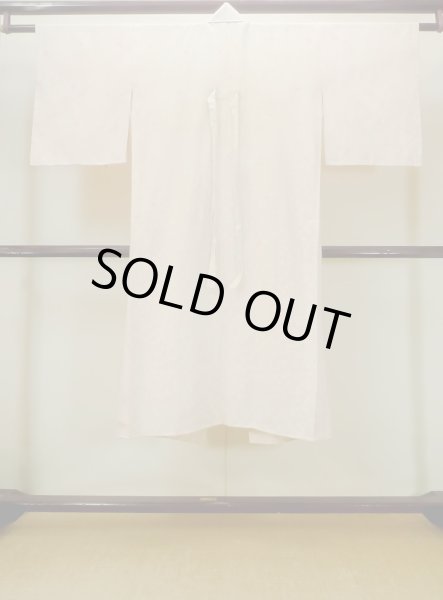 Photo2: N0611W Vintage Japanese women  Pale Pink JUBAN undergarment / Silk. Chrysanthemum,   (Grade D) (2)