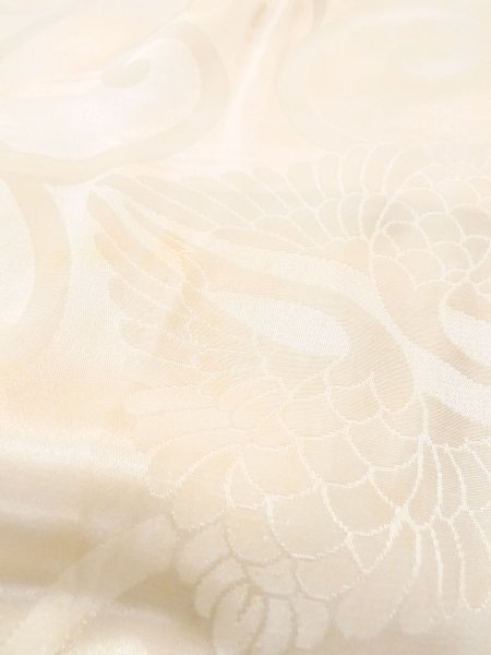 Photo8: N0612C Vintage Japanese women  Shiny Ivory JUBAN undergarment / Silk. Arabesque vine,   (Grade D) (8)