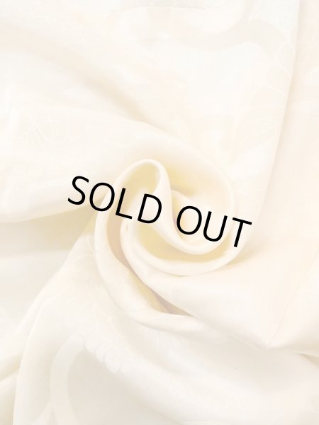 Photo11: N0612C Vintage Japanese women  Shiny Ivory JUBAN undergarment / Silk. Arabesque vine,   (Grade D) (11)