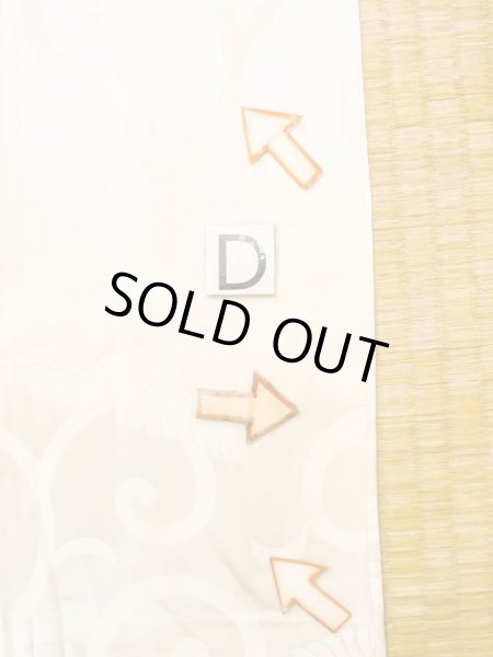 Photo17: N0612C Vintage Japanese women  Shiny Ivory JUBAN undergarment / Silk. Arabesque vine,   (Grade D) (17)