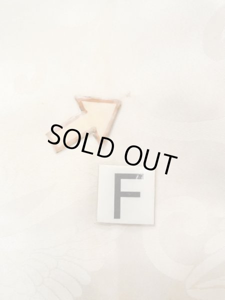 Photo19: N0612C Vintage Japanese women  Shiny Ivory JUBAN undergarment / Silk. Arabesque vine,   (Grade D) (19)