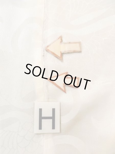 Photo21: N0612C Vintage Japanese women  Shiny Ivory JUBAN undergarment / Silk. Arabesque vine,   (Grade D) (21)