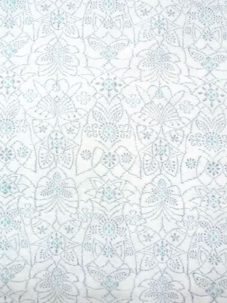 Photo2: N0624U Vintage Japanese Kimono   White Cutting cloth Butterfly Wool. (Grade B) (2)