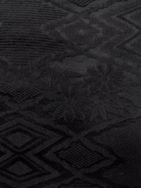 Photo4: N0624V Vintage Japanese Kimono   Black Cutting cloth  Silk. (Grade B) (4)