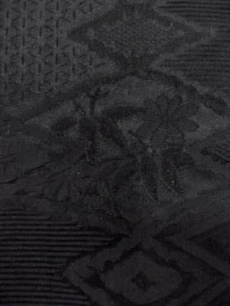 Photo5: N0624V Vintage Japanese Kimono   Black Cutting cloth  Silk. (Grade B) (5)