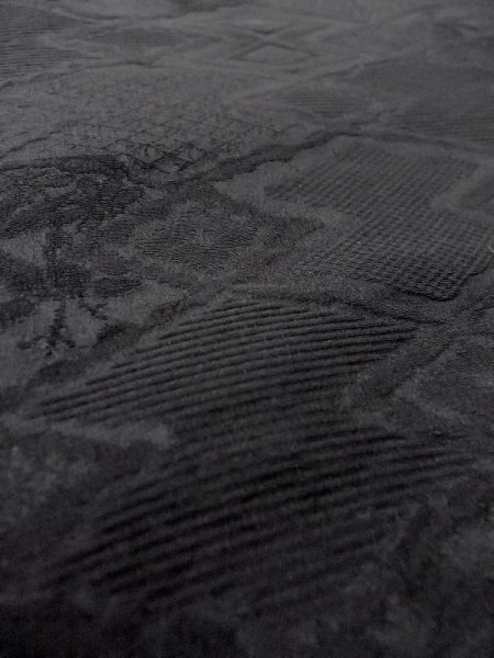 Photo7: N0624V Vintage Japanese Kimono   Black Cutting cloth  Silk. (Grade B) (7)