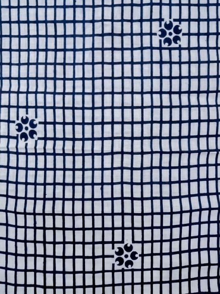 Photo2: N0625C Vintage Japanese Kimono   White Cutting cloth Flower Cotton/hemp (Grade B) (2)