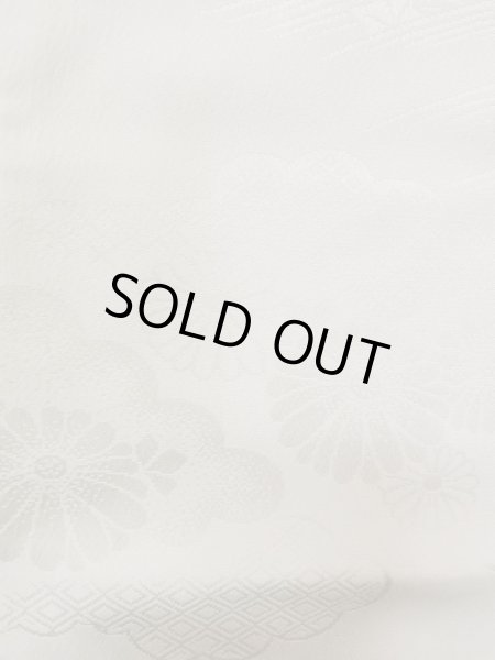 Photo7: N0629K Vintage Japanese women   Off White JUBAN undergarment / Silk.  Base woven pattern: Wave, Gap in a cloud, Greek key fret, Lozenges, Dapple pattern  (Grade B) (7)