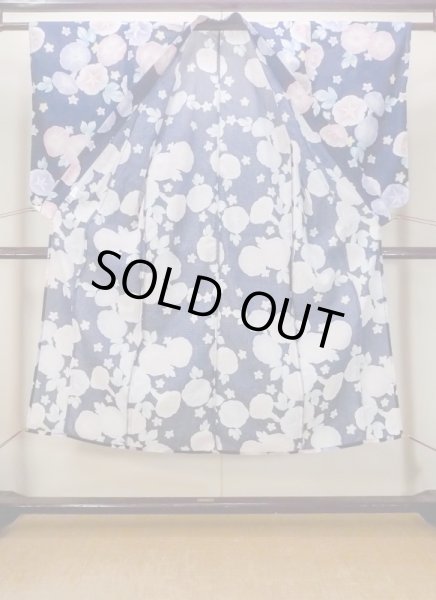 Photo2: N0717F Used Japanese women   Navy Blue YUKATA summer(made in Other than Japan) / Cotton. Flower, Morning groly pattern  (Grade D) (2)