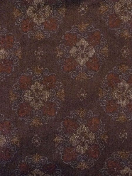 Photo3: Mint N0717M Vintage Japanese women   Brown TSUMUGI pongee / Silk. Chinese flower, There are stains all over.  (Grade A) (3)